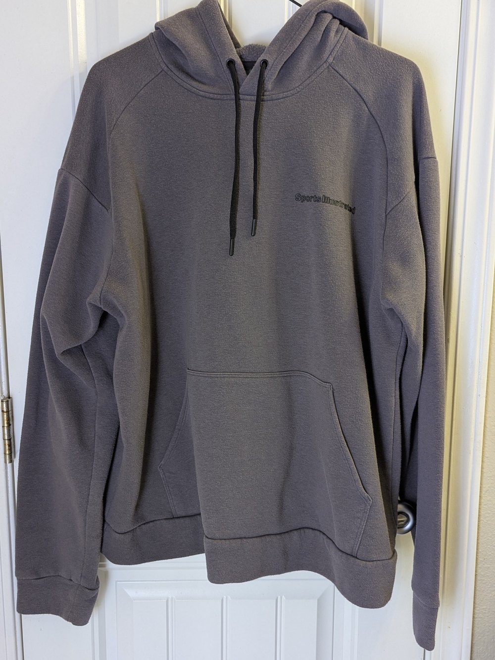 Sports Illustrated Gray Pullover Hoodie Sweatshirt